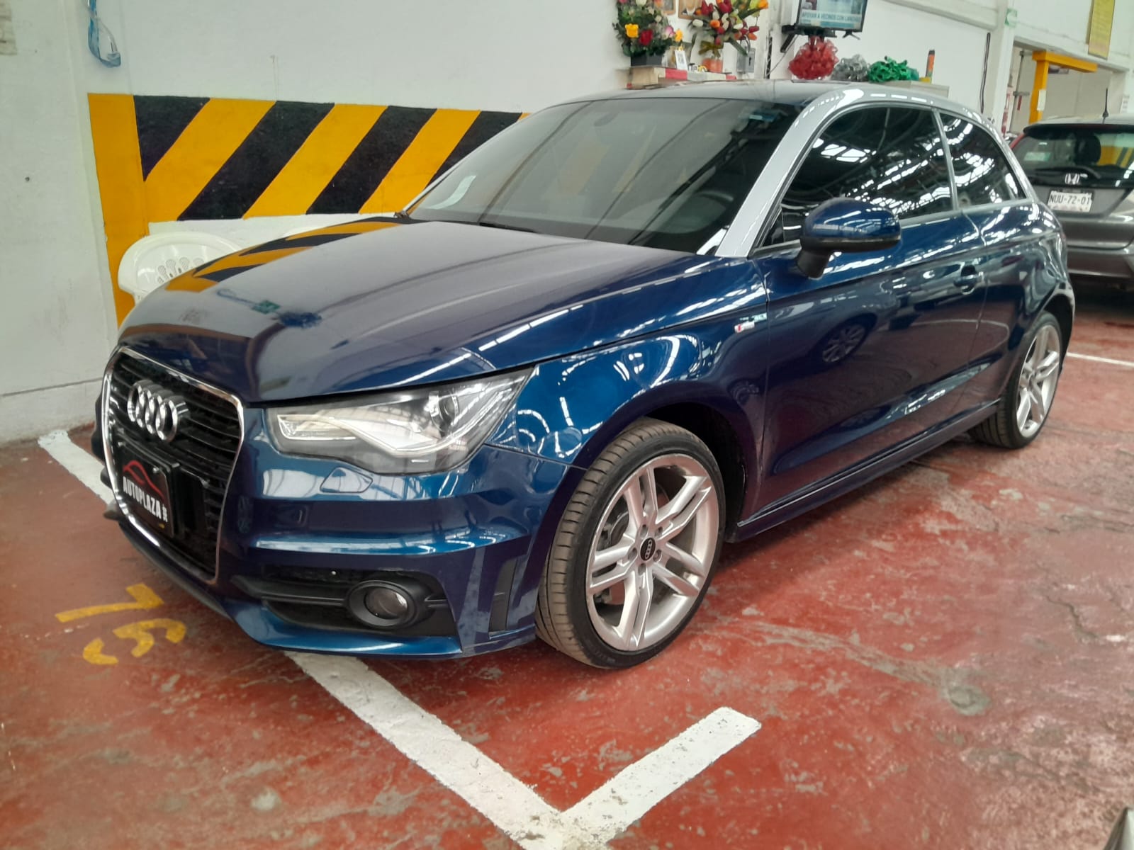 Audi A1 2014 At
